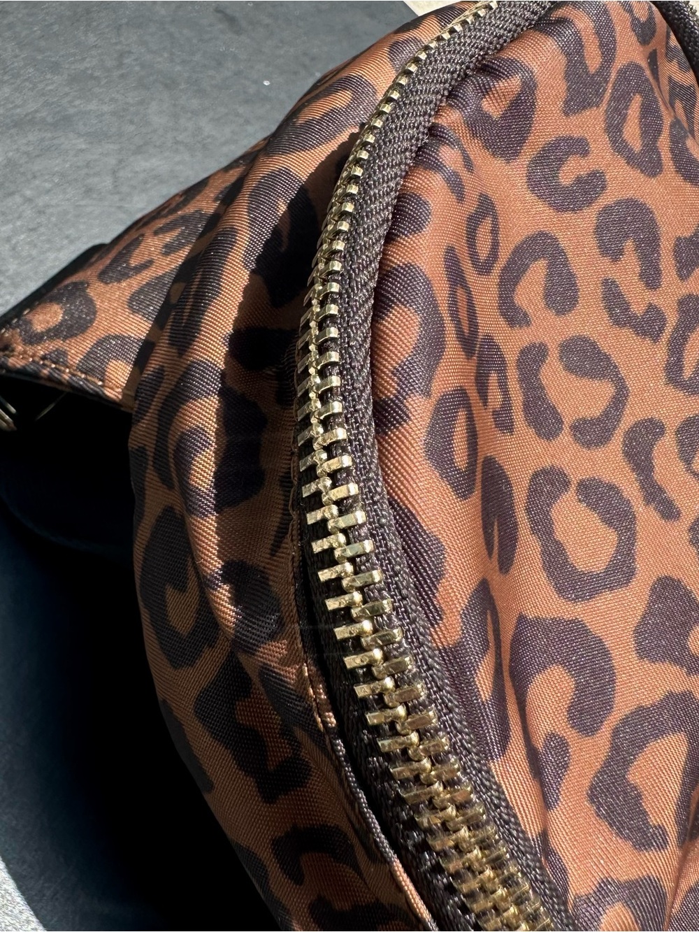 lululemon athletica Everywhere Small Sling Bag 2L Leopard Print Gold Hardware - Picture 10 of 14